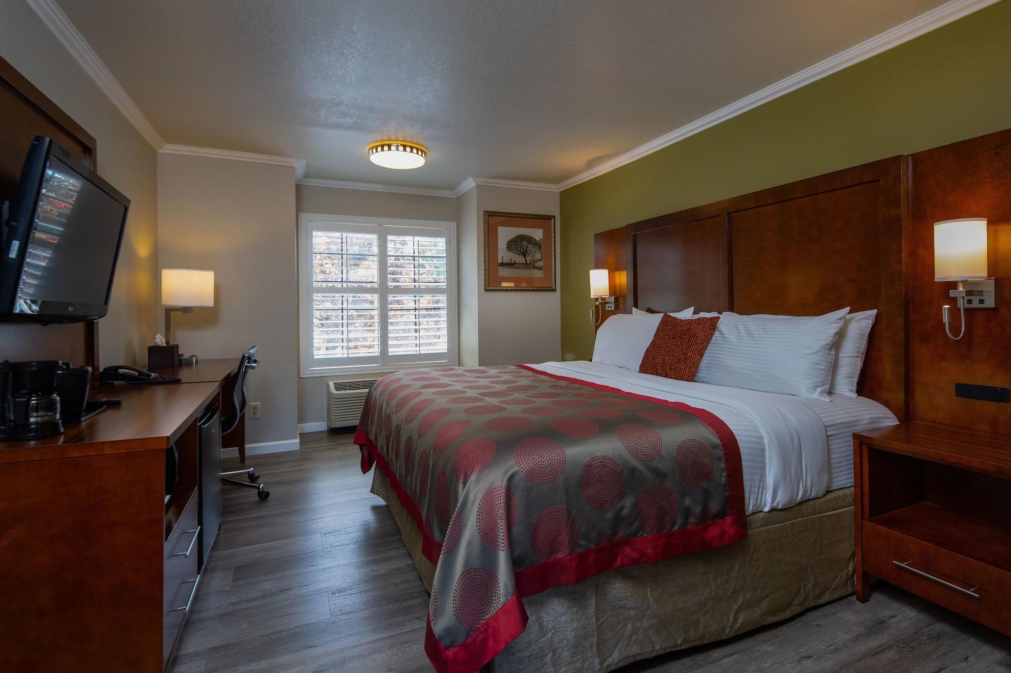 Ramada By Wyndham Mountain View Hotel Buitenkant foto